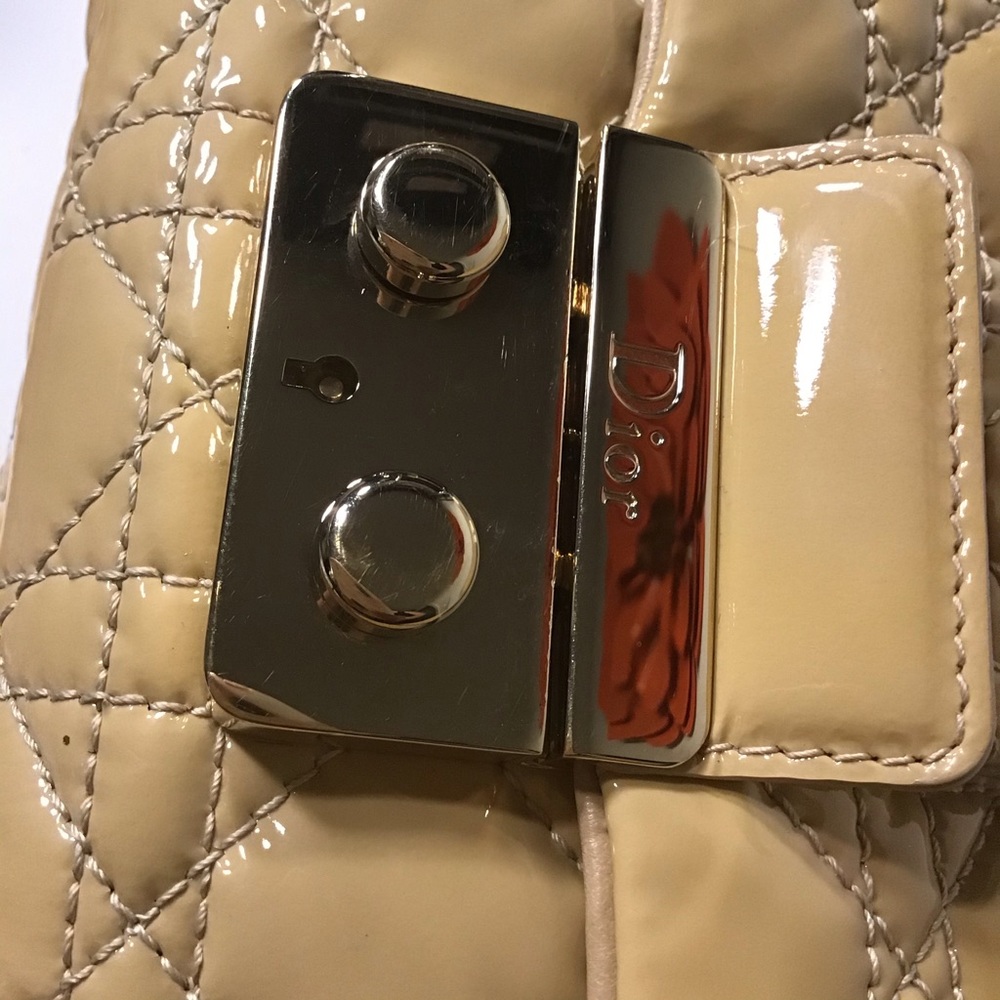 💔SOLD! HOST PICK DIOR NEW LOCK FLAP BAG - Picture 11 of 16